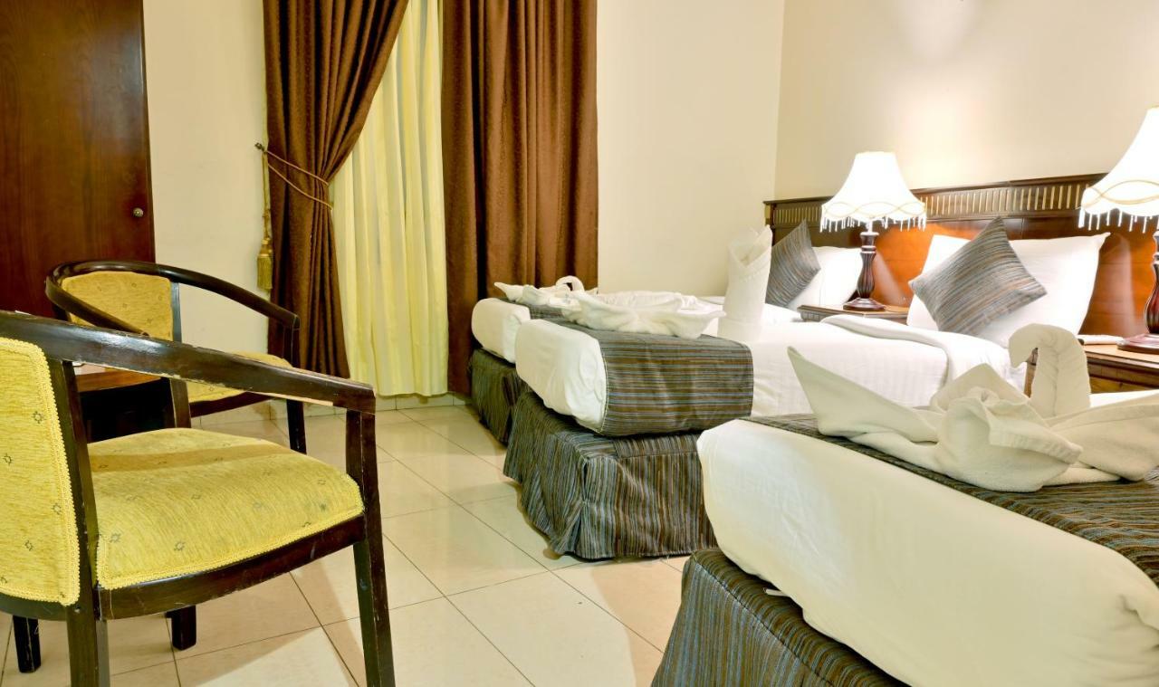 Hayah Taibah Hotel Медина Экстерьер фото